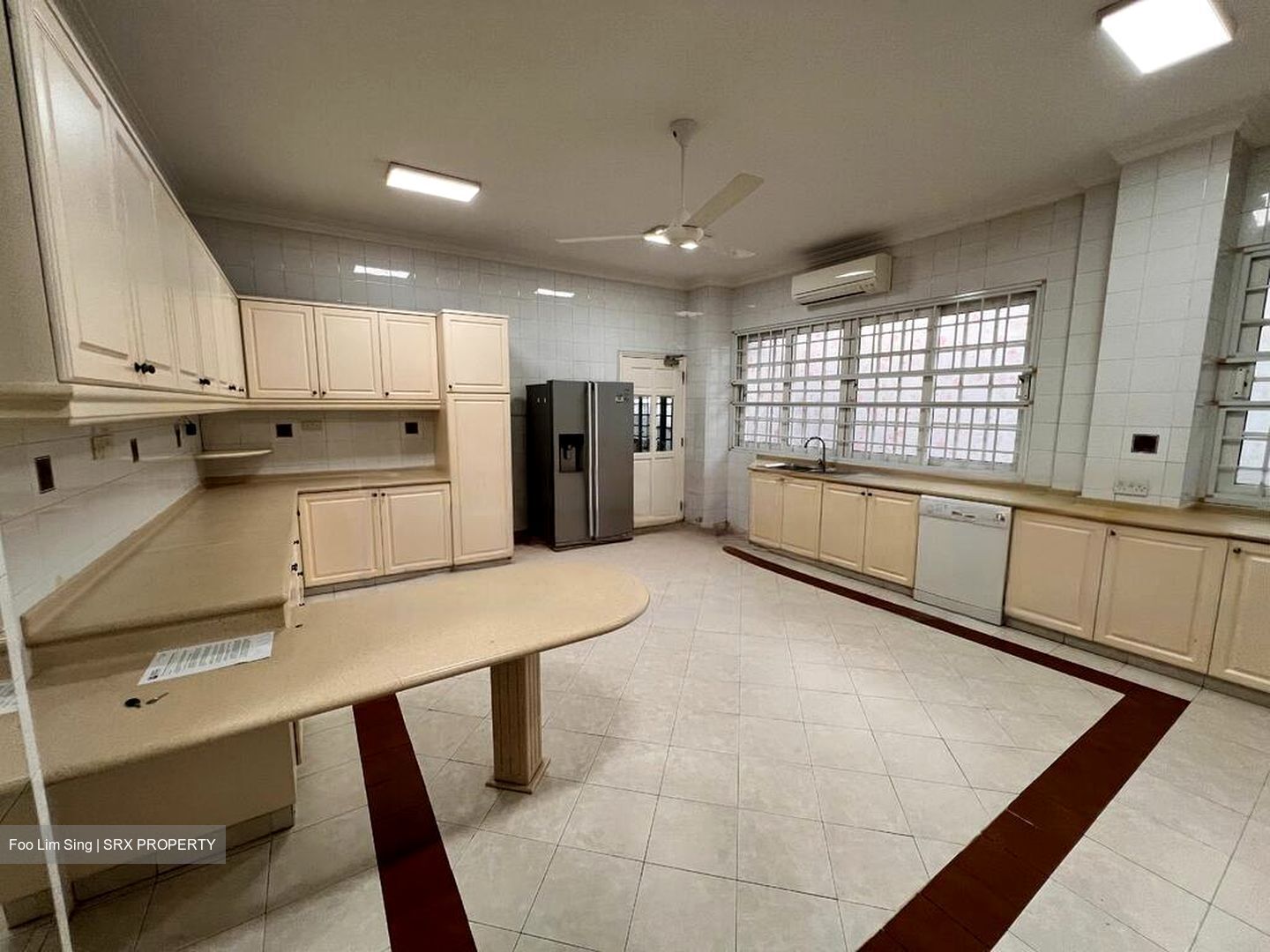 Swiss Club Road (D11), Detached #499057291